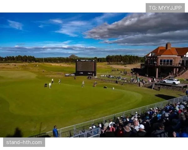 阿尔卡塞尔凭借独特射门技巧持续助力球队稳定表现 阿尔卡塞尔凭借独特射门技巧持续助力球队稳定表现